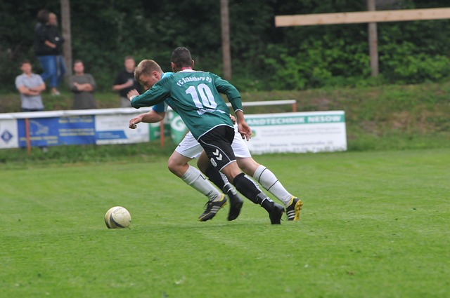 力图在对战 力图在对战